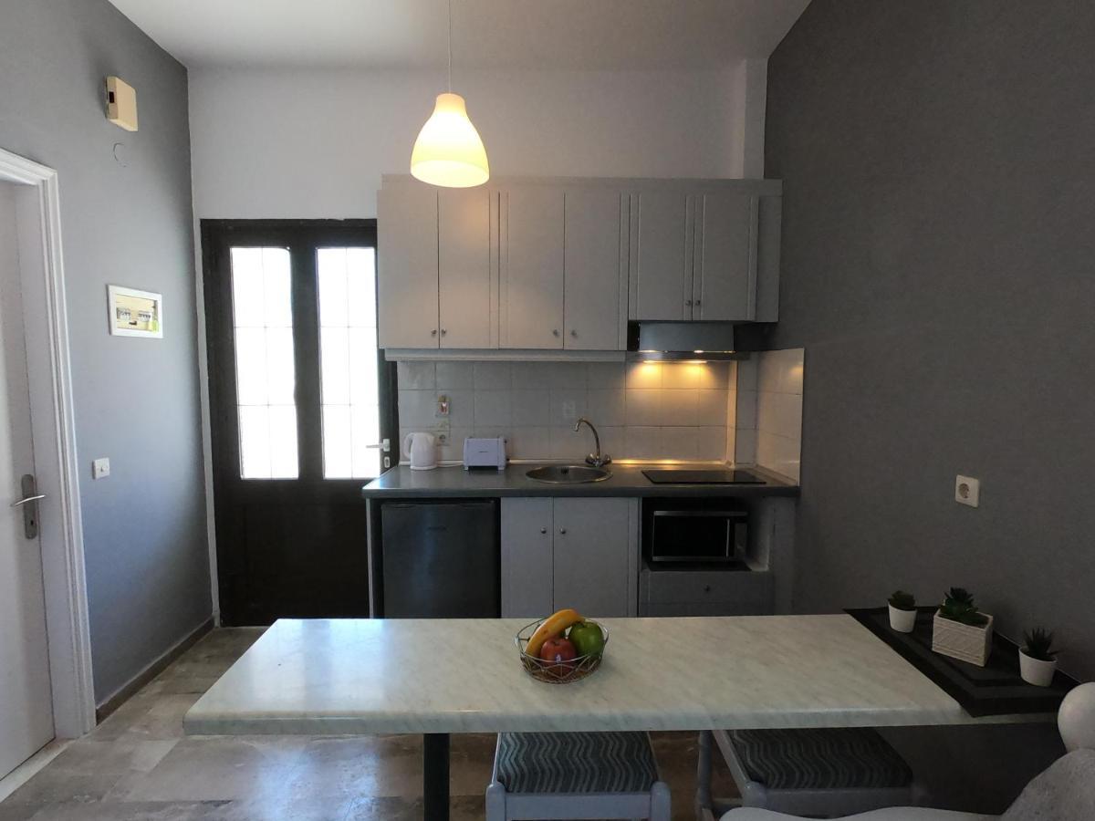Spiridoula 1 Studios & Apartments Sidárion 외부 사진