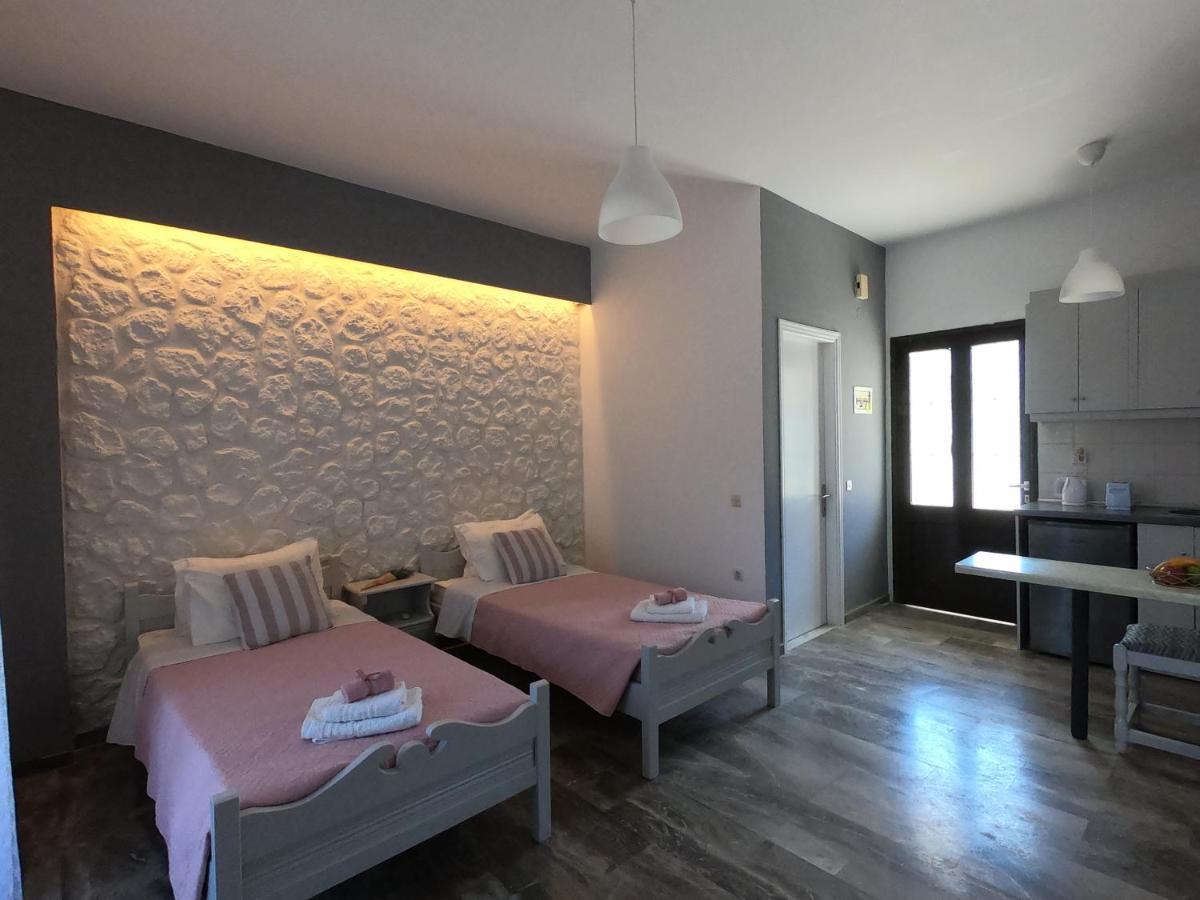 Spiridoula 1 Studios & Apartments Sidárion 외부 사진